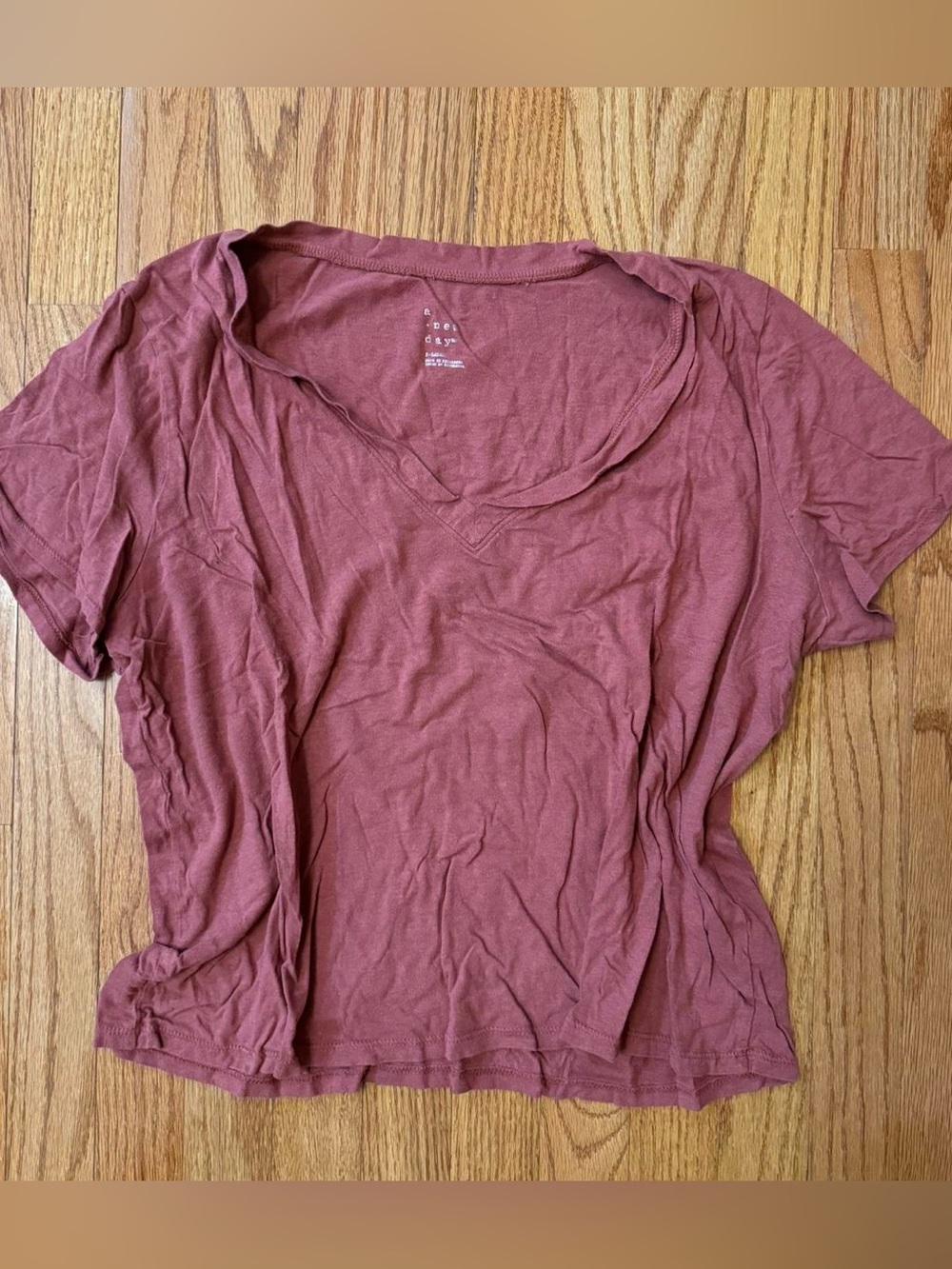 v-neck pink tee!